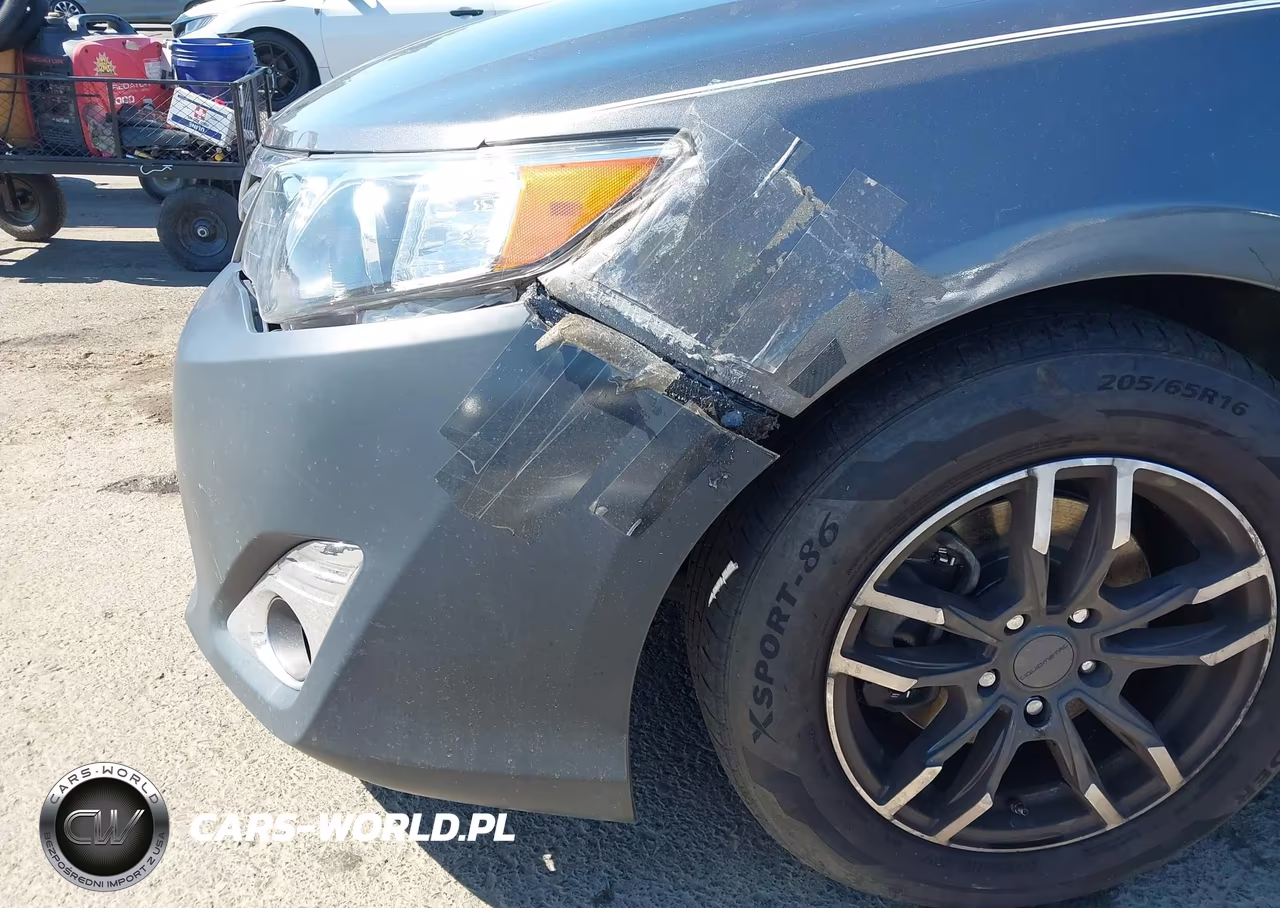 2012 Toyota Camry Le VIN:4T4BF1FK3CR185035 - 14