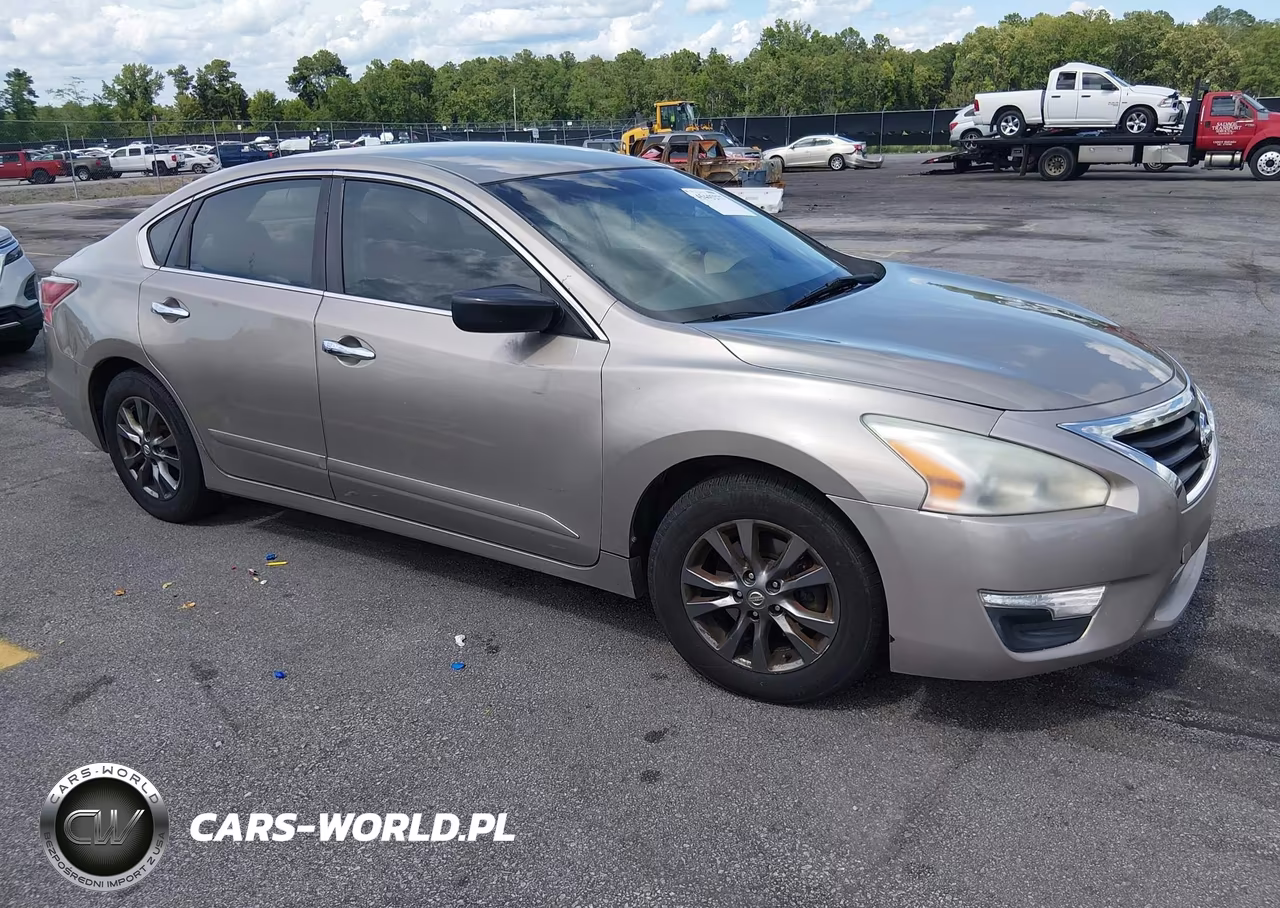 2014 Nissan Altima 2.5 S – zdjęcie 1 z 11