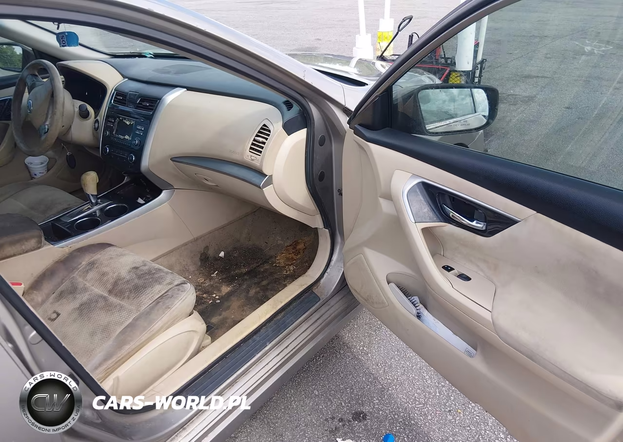 2014 Nissan Altima 2.5 S VIN:1N4AL3APXEC281390 - 5