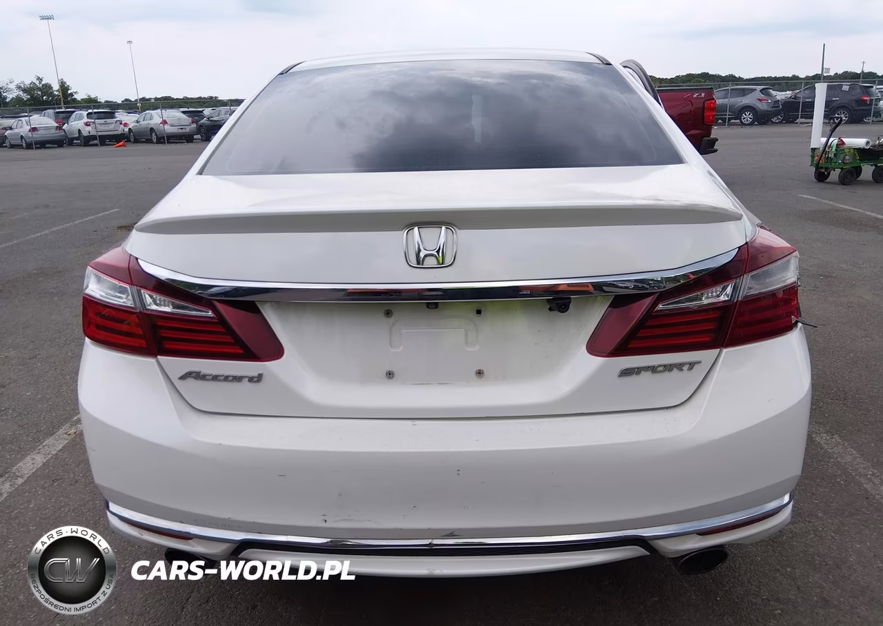 2017 Honda Accord Sport VIN:1HGCR2F51HA306004 - 16