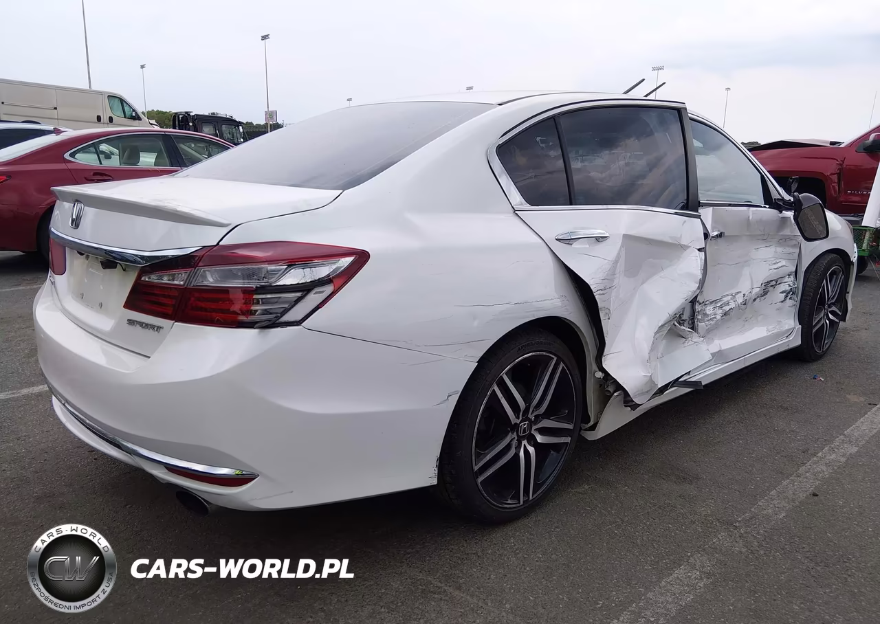 2017 Honda Accord Sport VIN:1HGCR2F51HA306004 - 4