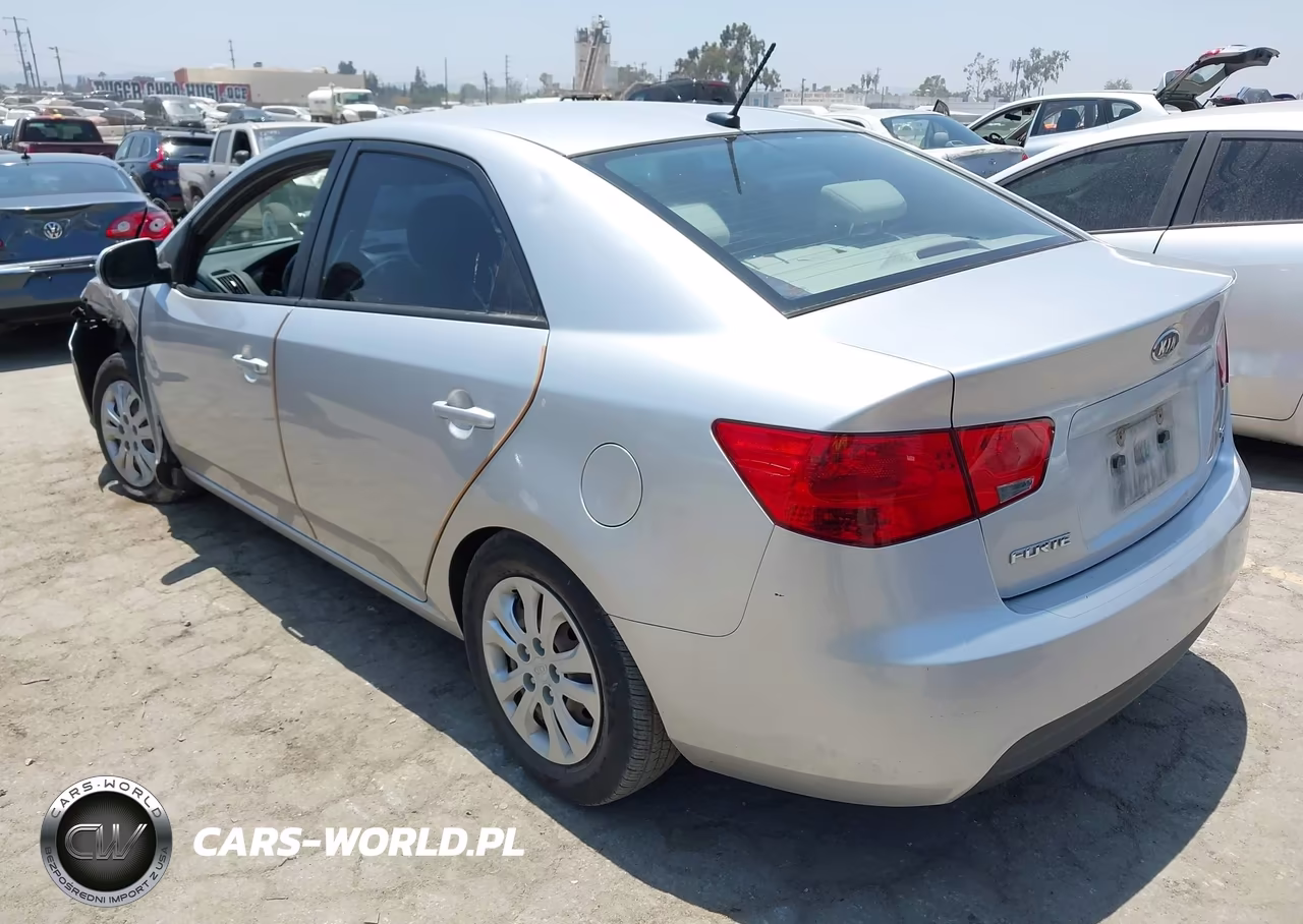 2013 Kia Forte Ex VIN:KNAFU4A24D5684188 - 3