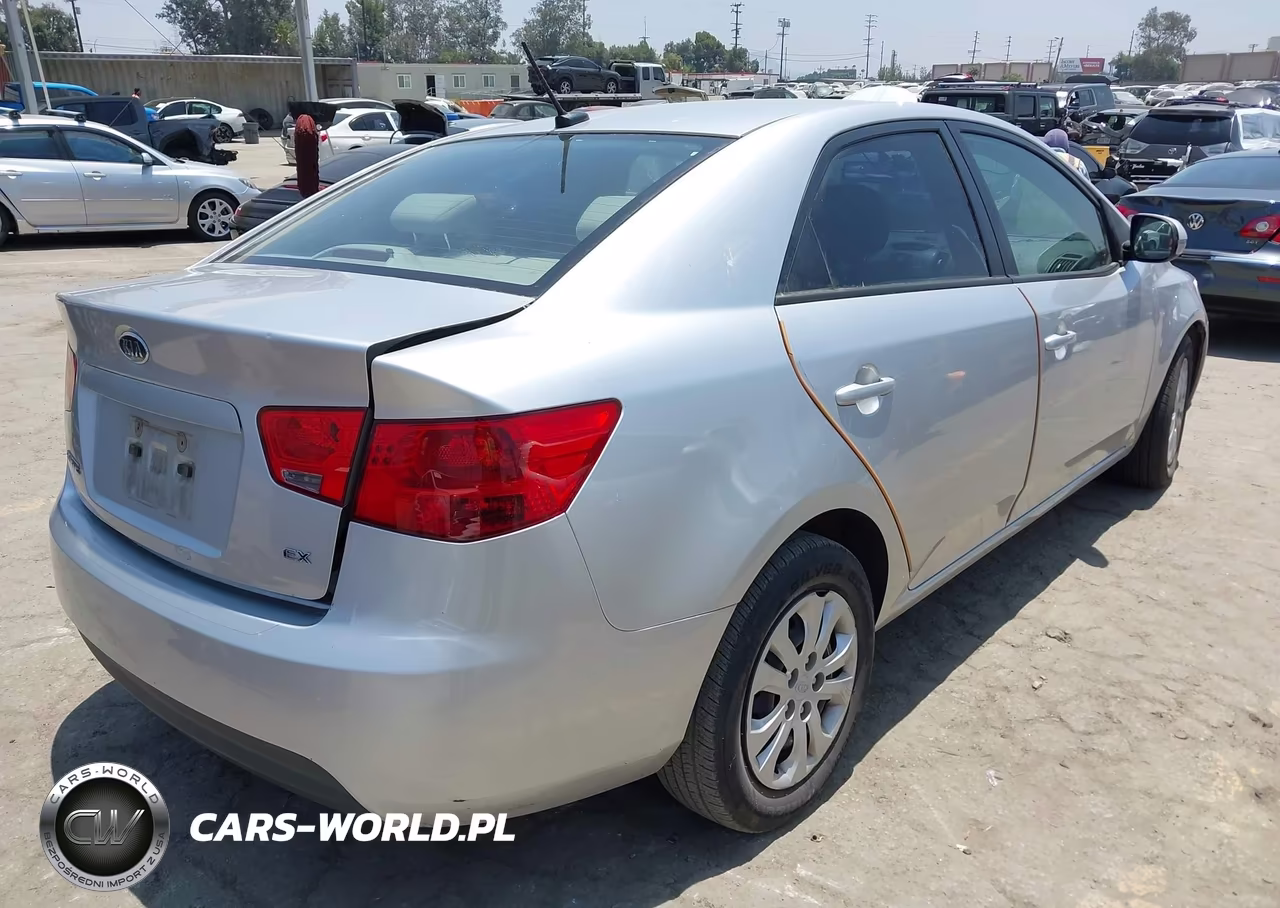 2013 Kia Forte Ex VIN:KNAFU4A24D5684188 - 4