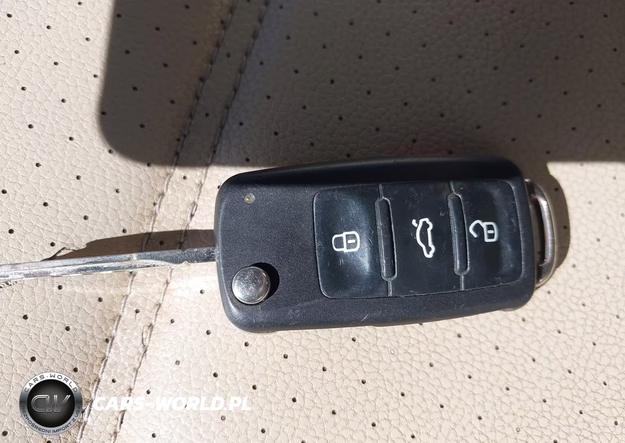 2014 Volkswagen Jetta 1.8T Se VIN:3VWD17AJ2EM371628 - 11