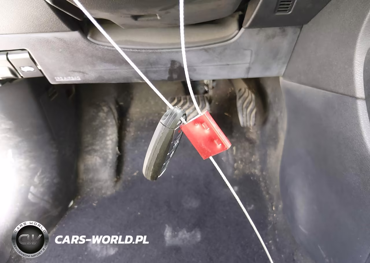 2020 Nissan Versa Sv Xtronic Cvt VIN:3N1CN8EVXLL910167 - 9