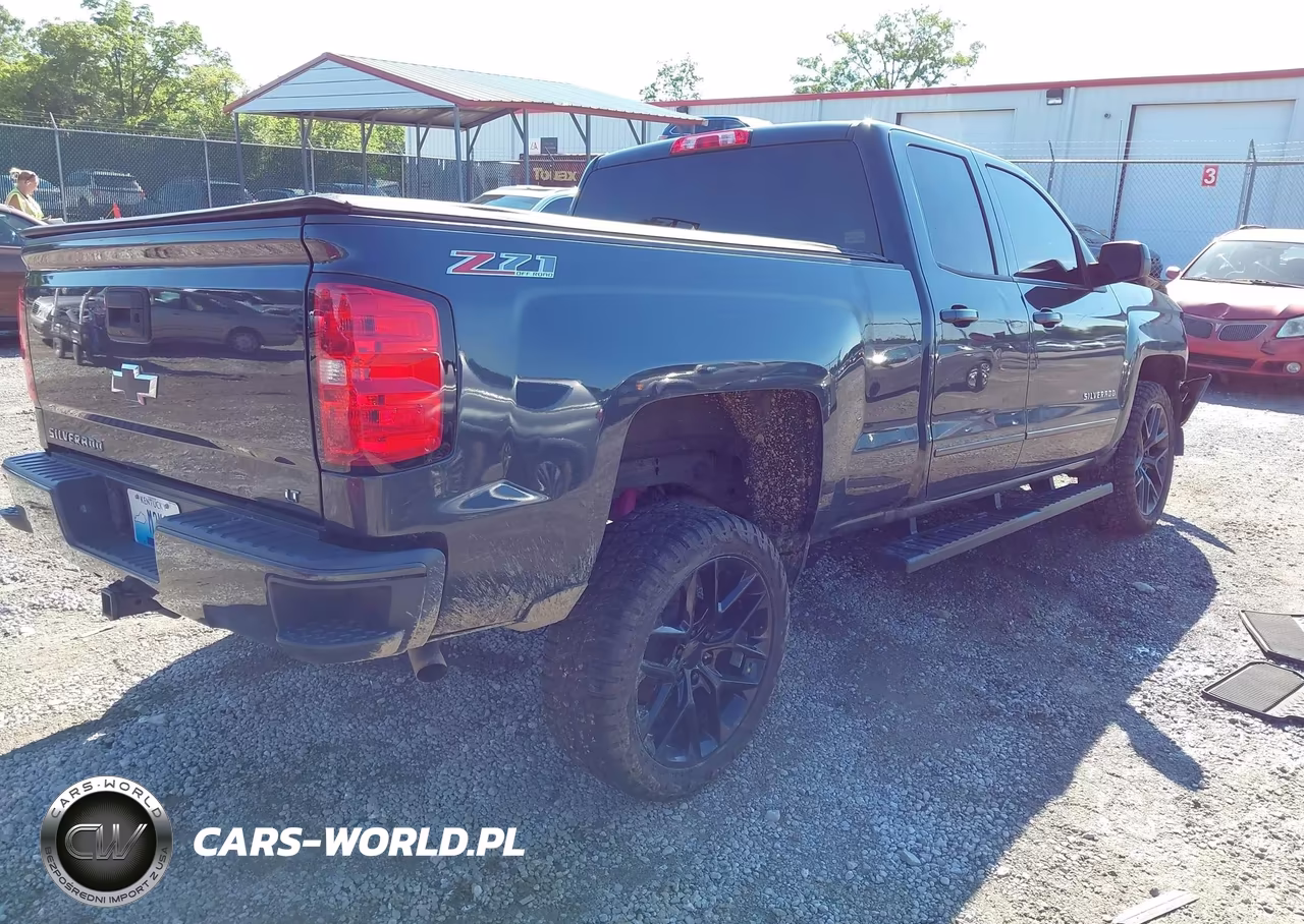 2017 Chevrolet Silverado 1500 Lt VIN:1GCVKREC9HZ329343 - 4