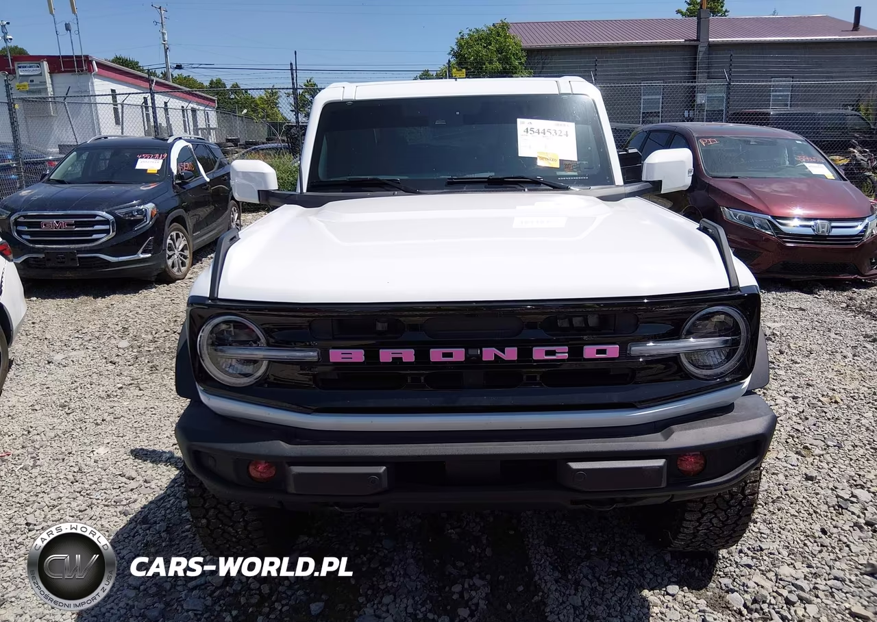 2025 Ford Bronco Outer Banks VIN:1FMEE8BP3SLB27399 - 13