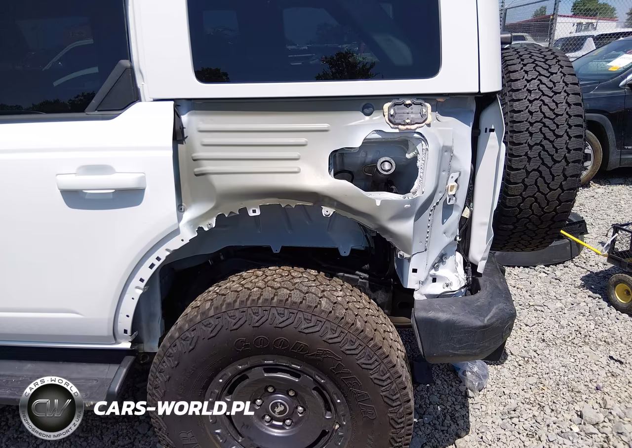 2025 Ford Bronco Outer Banks VIN:1FMEE8BP3SLB27399 - 6