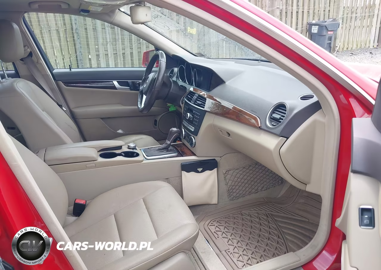 2014 Mercedes-Benz C 250 Sport VIN:WDDGF4HB7EA952771 - 5