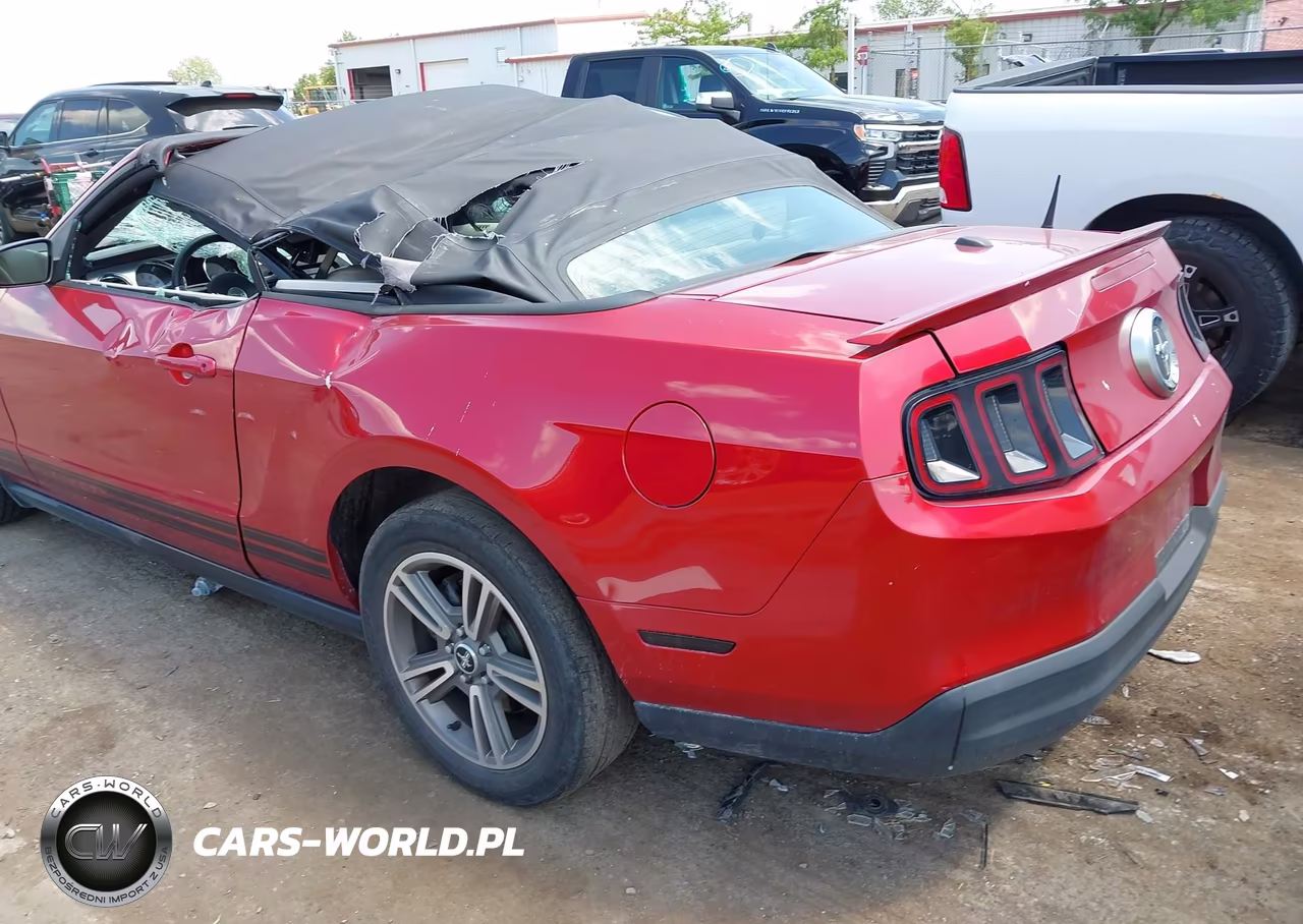 2010 Ford Mustang V6 Premium VIN:1ZVBP8EN1A5167167 - 3