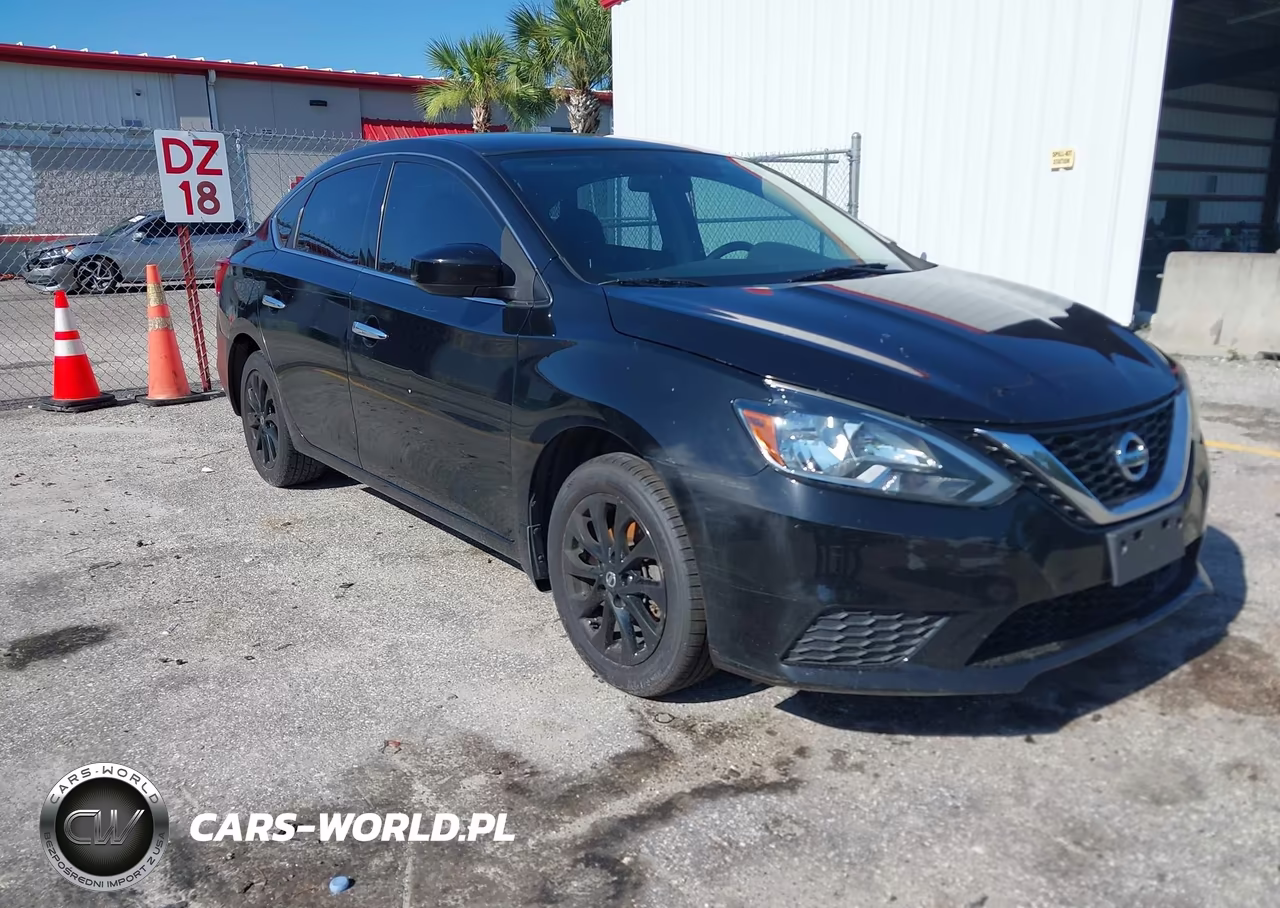2018 Nissan Sentra S – zdjęcie 1 z 11