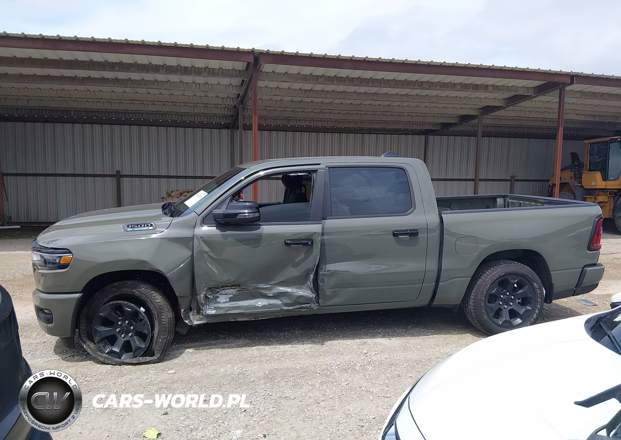 2026 Ram 1500 Big Horn 4X4 5'7 Box VIN:1C6RRFFG2TN328460 - 14