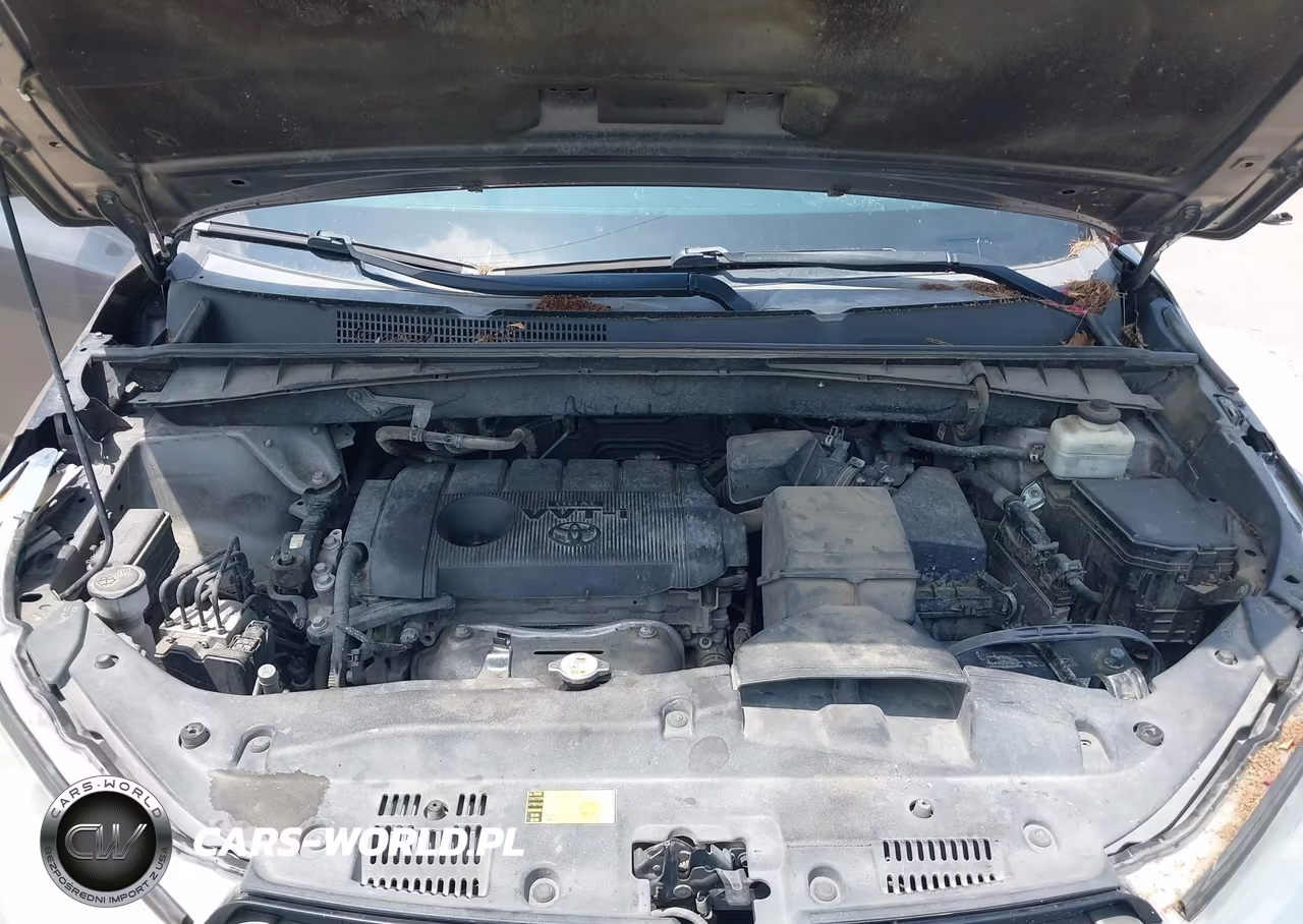 2018 Toyota Highlander Le VIN:5TDZARFH4JS035998 - 10