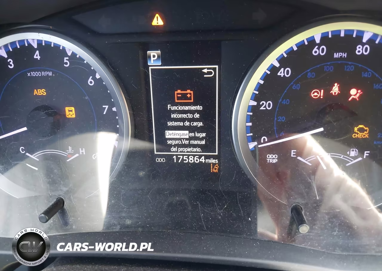 2018 Toyota Highlander Le VIN:5TDZARFH4JS035998 - 7