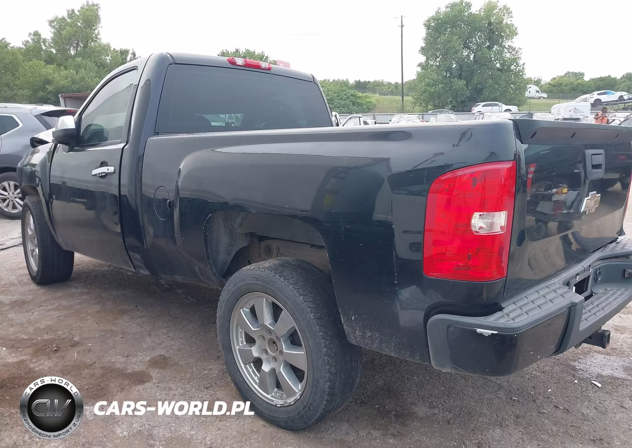 2011 Chevrolet Silverado 1500 Work Truck VIN:1GCNCPEX9BZ135536 - 3