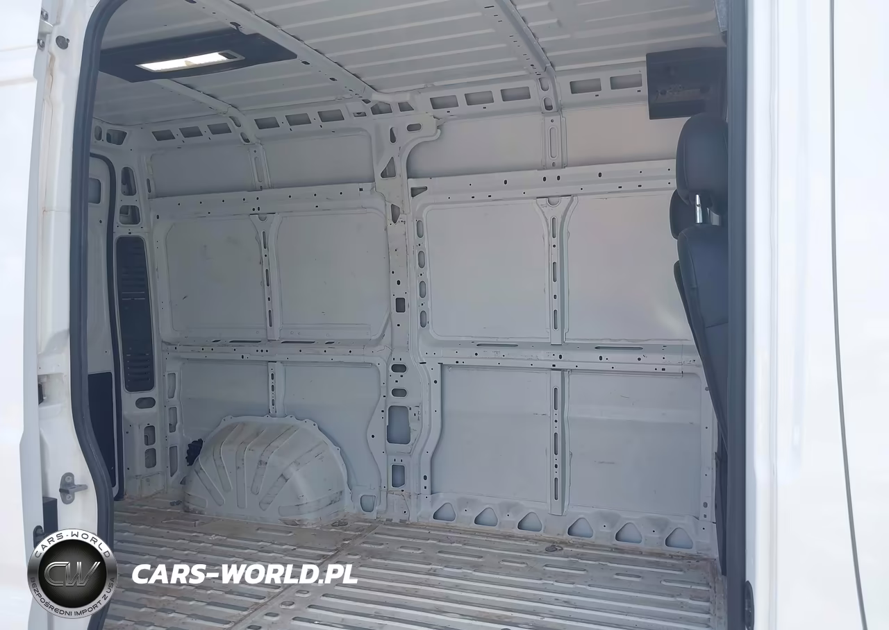 2025 Ram Promaster 2500 Tradesman High Roof 136 Wb W-Pass Seat VIN:3C6LRVCG9SE513256 - 5