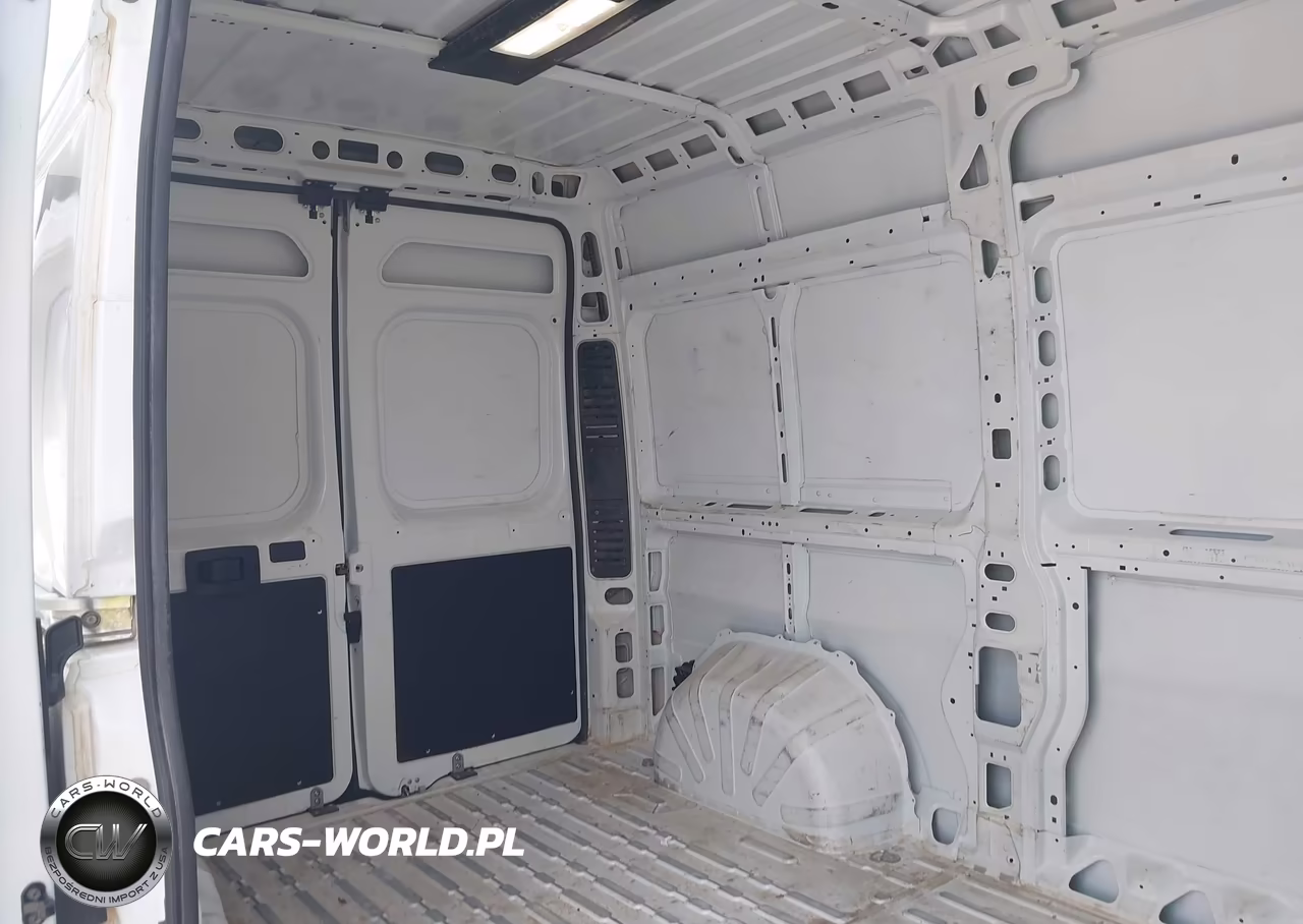 2025 Ram Promaster 2500 Tradesman High Roof 136 Wb W-Pass Seat VIN:3C6LRVCG9SE513256 - 8