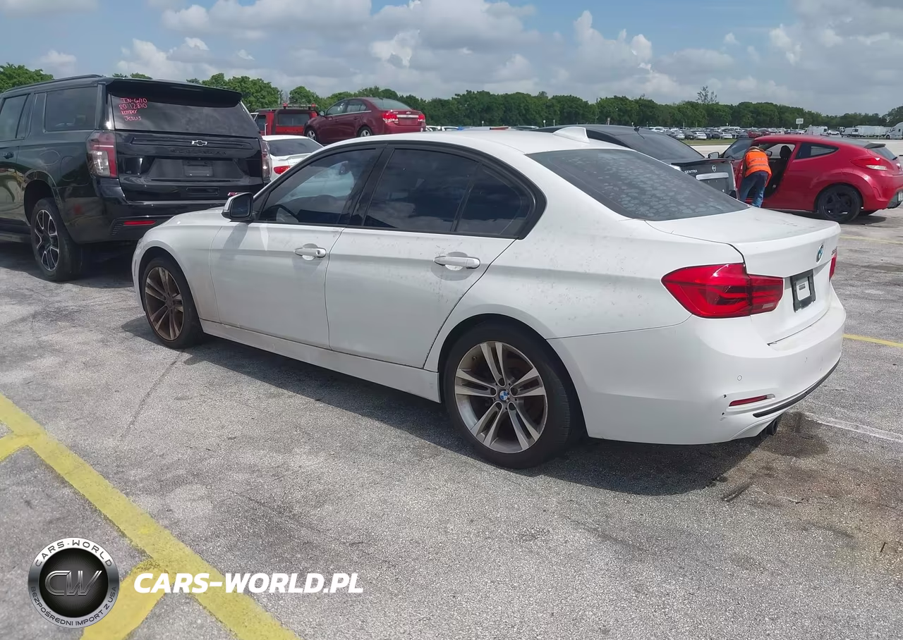 2016 BMW 328I VIN:WBA8E9G53GNU30366 - 3