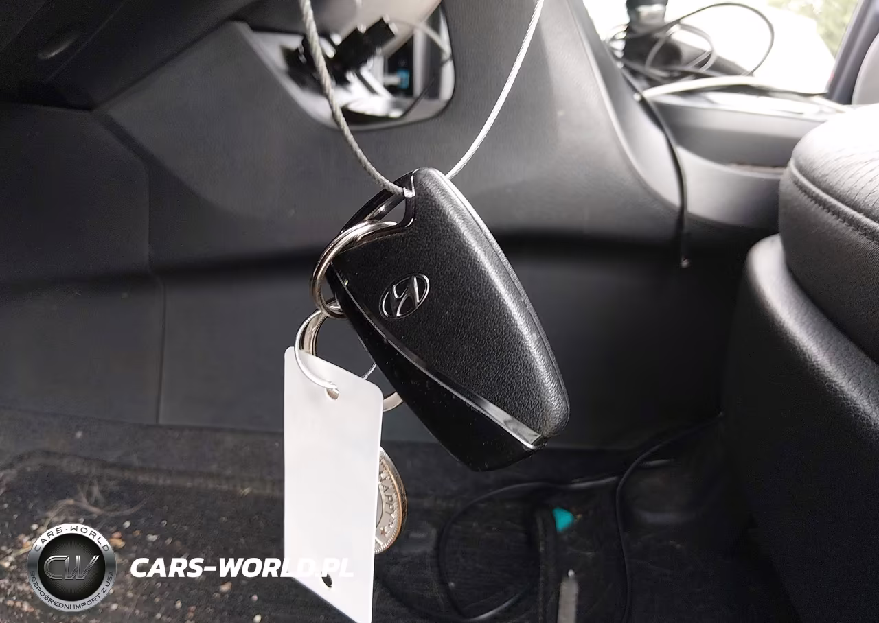 2018 Hyundai Santa Fe Sport 2.4L VIN:5NMZUDLB4JH056489 - 11