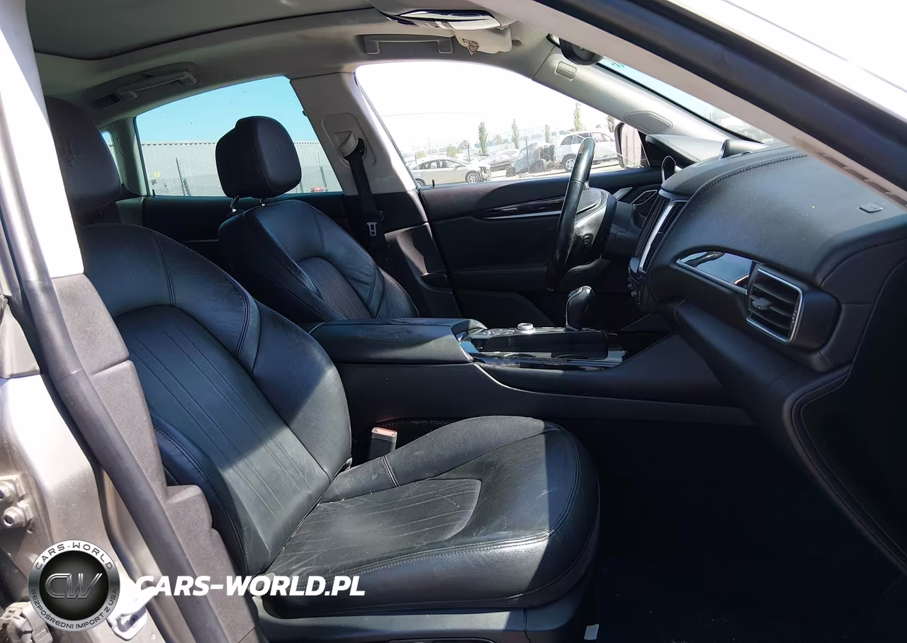 2017 Maserati Levante VIN:ZN661XUA0HX207170 - 5