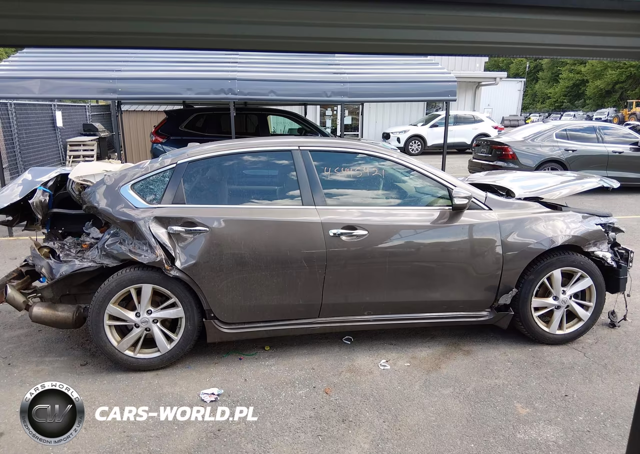2015 Nissan Altima 2.5 Sv VIN:1N4AL3AP4FC420432 - 14