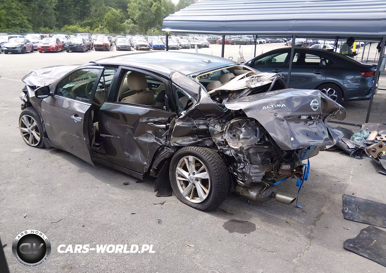 2015 Nissan Altima 2.5 Sv VIN:1N4AL3AP4FC420432 - 3