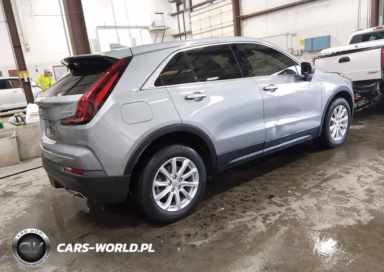2023 Cadillac Xt4 Awd Luxury VIN:1GYFZBR49PF156041 - 4