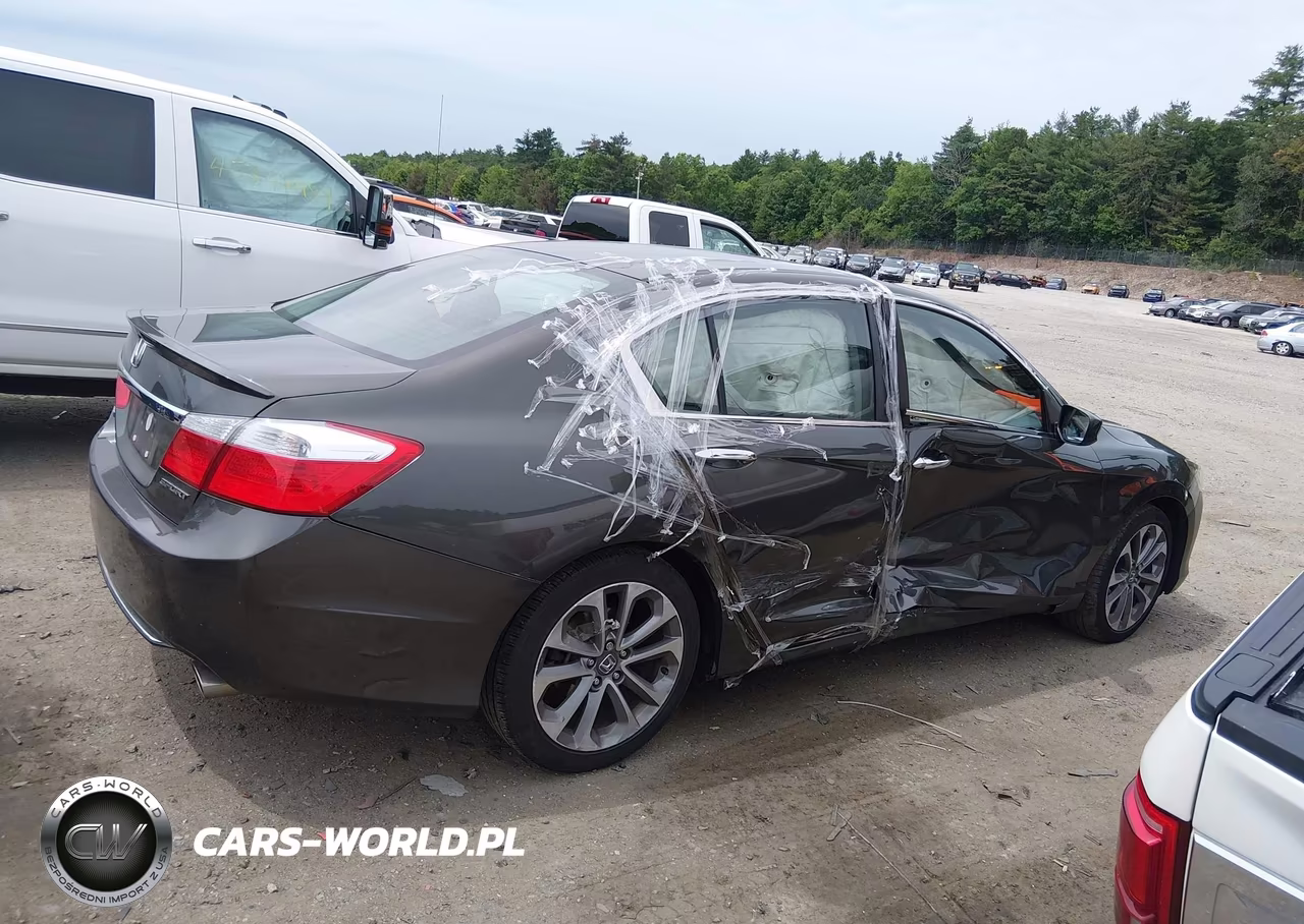 2013 Honda Accord Sport VIN:1HGCR2F59DA010089 - 13