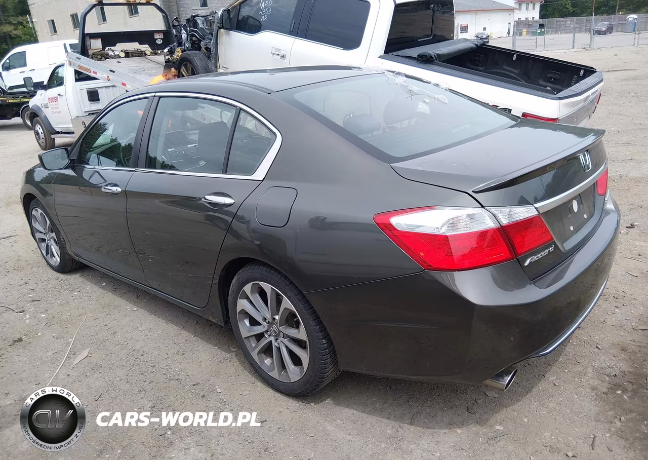 2013 Honda Accord Sport VIN:1HGCR2F59DA010089 - 3