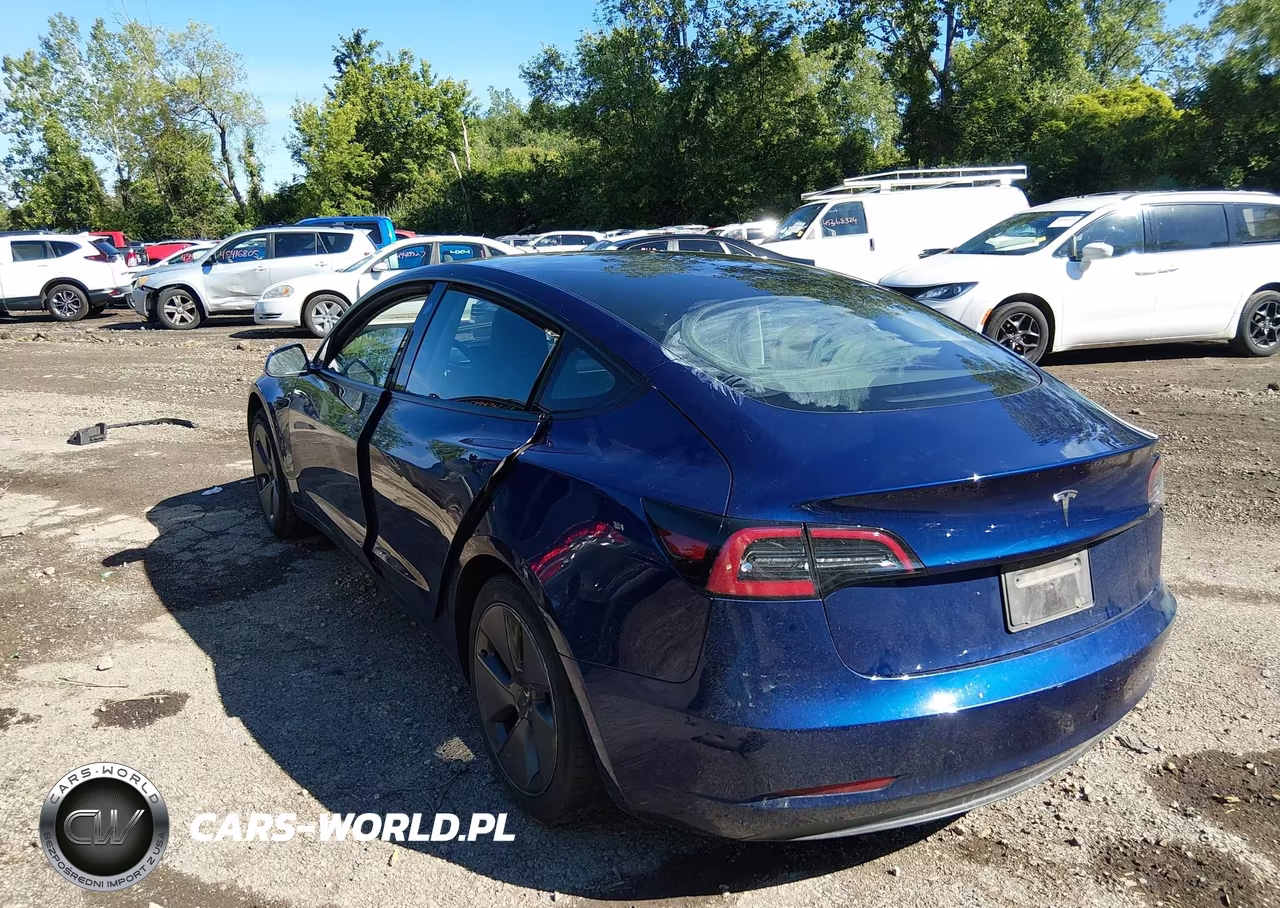 2023 Tesla Model 3 Rear-Wheel Drive VIN:5YJ3E1EA0PF504047 - 3