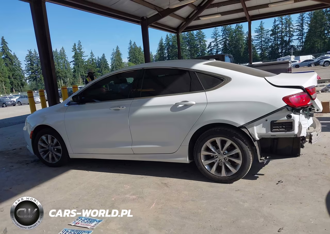 2015 Chrysler 200 C VIN:1C3CCCCBXFN544993 - 15