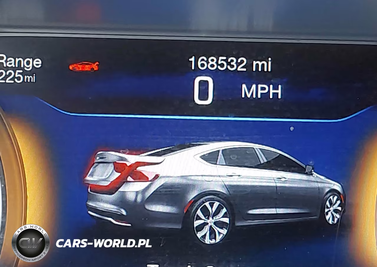 2015 Chrysler 200 C VIN:1C3CCCCBXFN544993 - 16