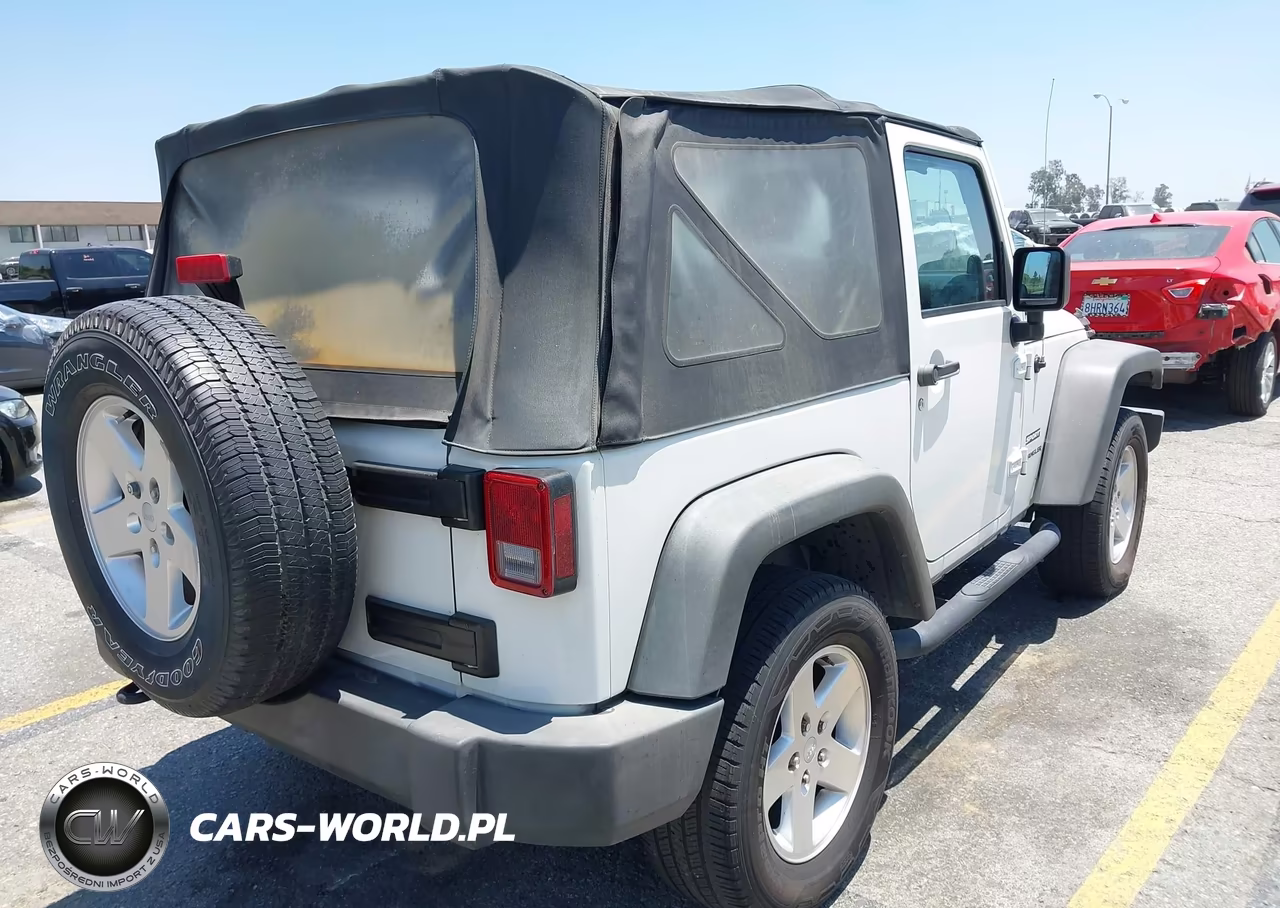 2010 Jeep Wrangler Sport VIN:1J4AA2D12AL230391 - 4