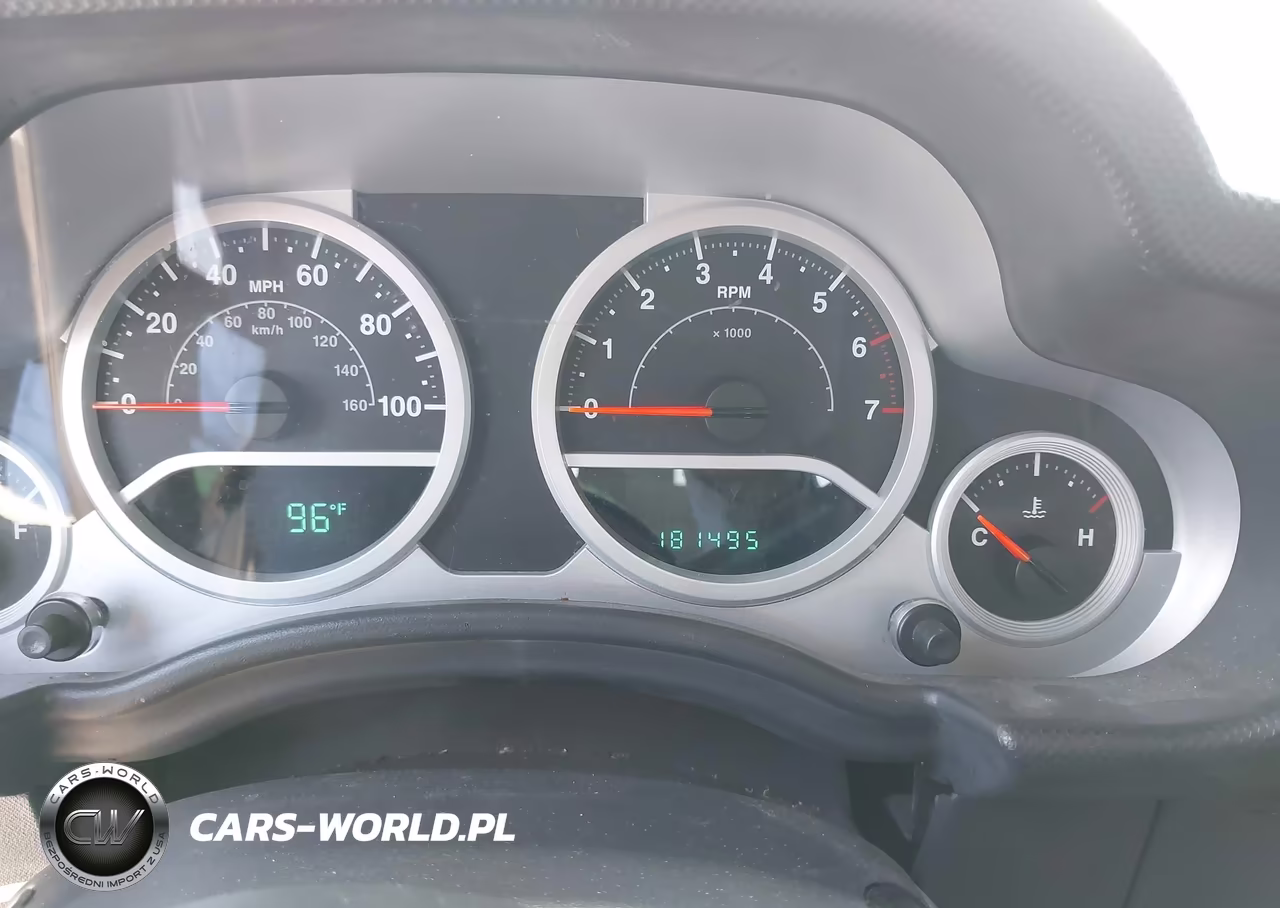 2010 Jeep Wrangler Sport VIN:1J4AA2D12AL230391 - 7