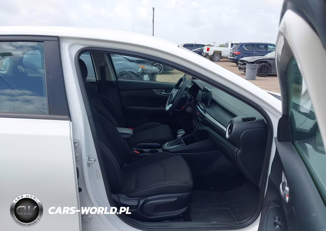 2021 Kia Forte Lxs VIN:3KPF24AD9ME350480 - 5