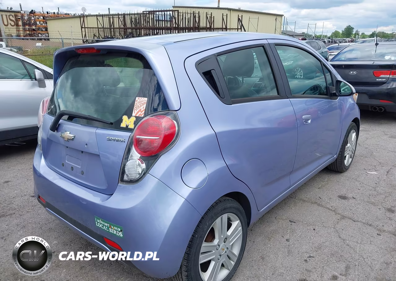 2015 Chevrolet Spark Ls Cvt VIN:KL8CB6S95FC753433 - 4