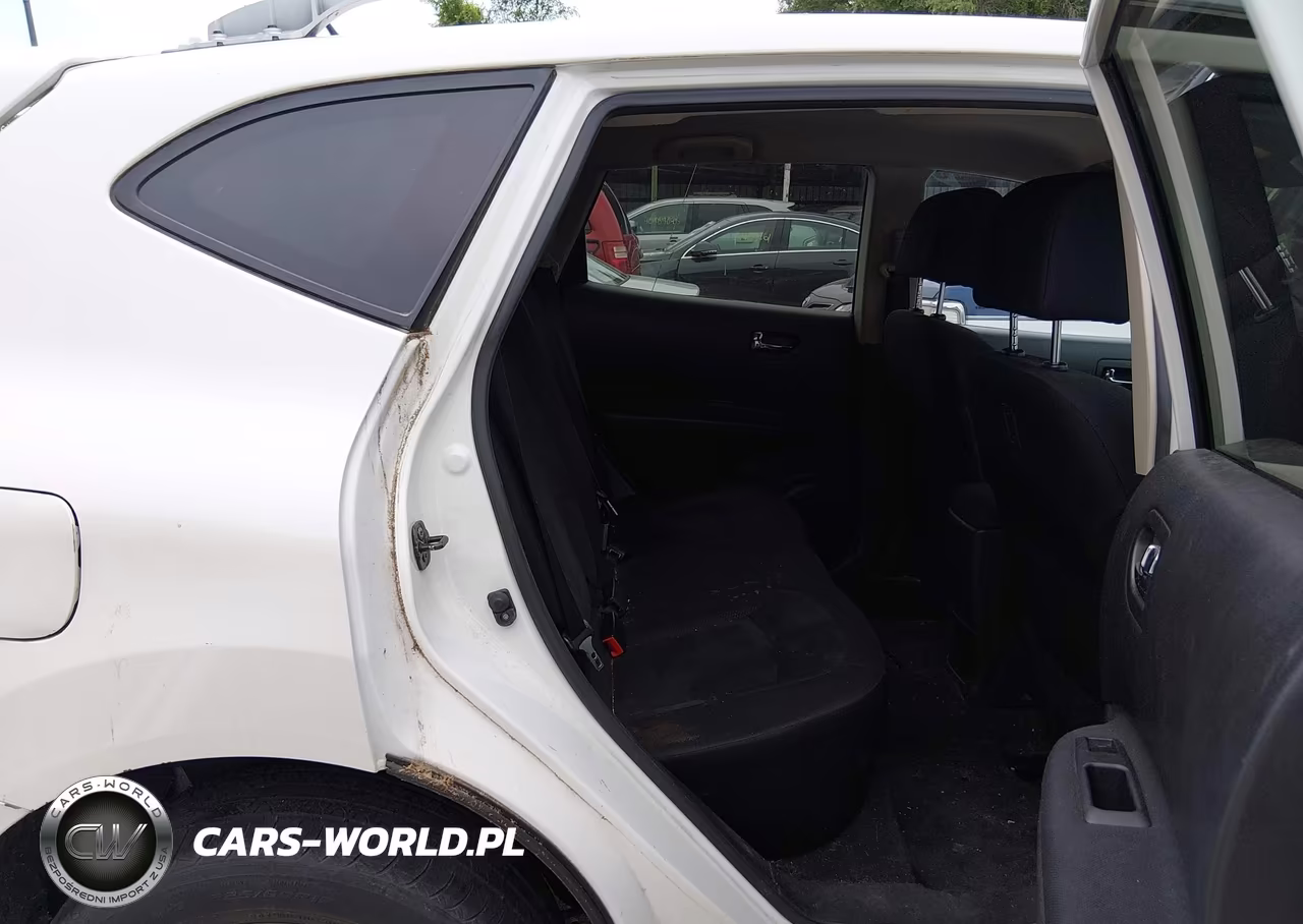2015 Nissan Rogue Select S VIN:JN8AS5MT6FW156523 - 8