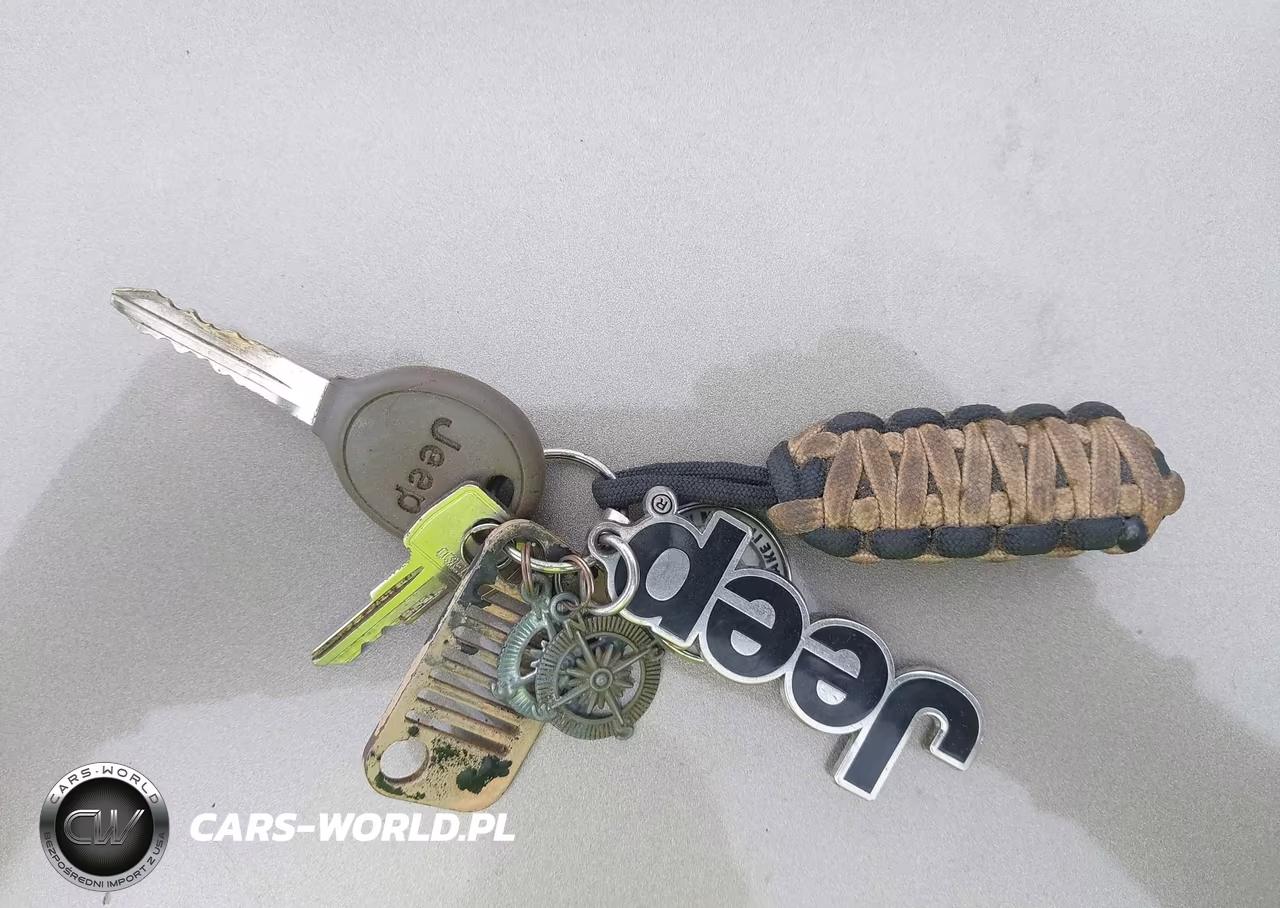 2004 Jeep Tj Sahara VIN:1J4FA59S44P744989 - 11