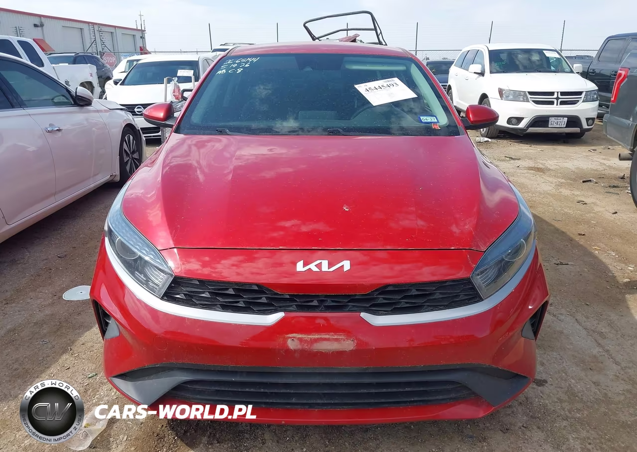 2022 Kia Forte Lxs VIN:3KPF24AD5NE478006 - 13