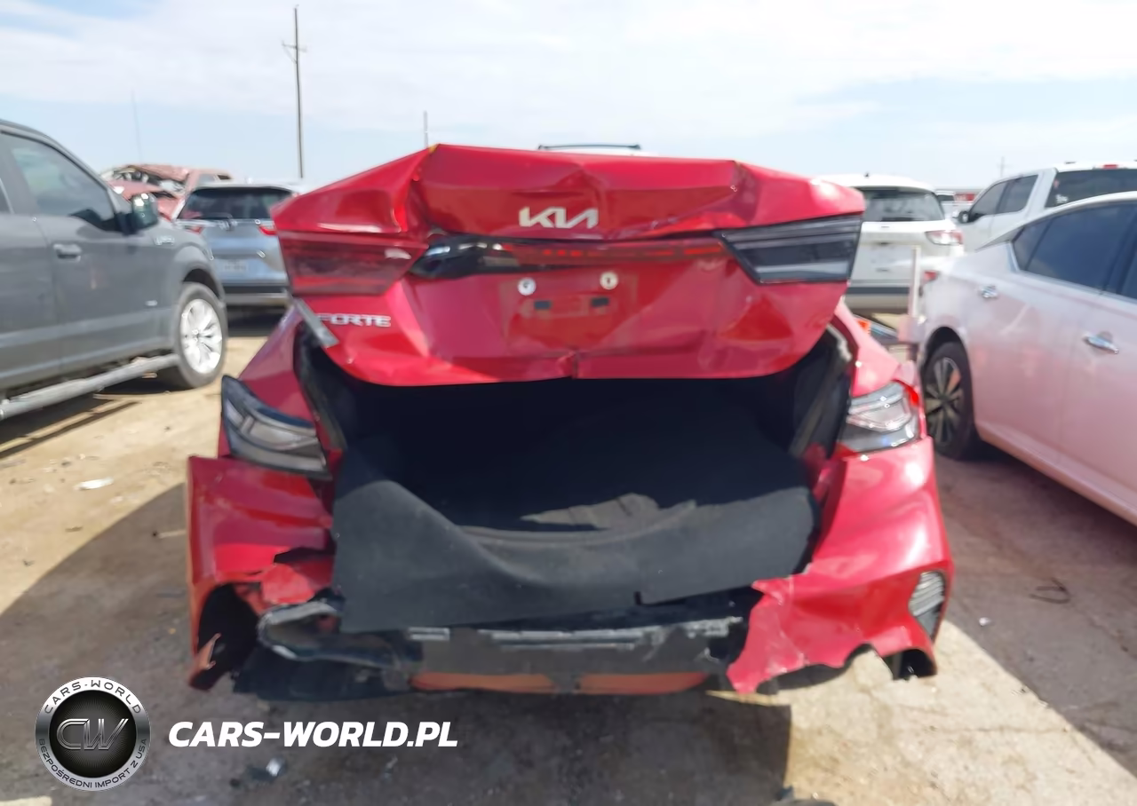 2022 Kia Forte Lxs VIN:3KPF24AD5NE478006 - 17