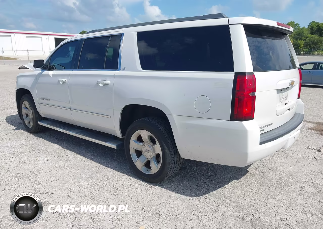 2018 Chevrolet Suburban Lt VIN:1GNSCHKC7JR205700 - 3