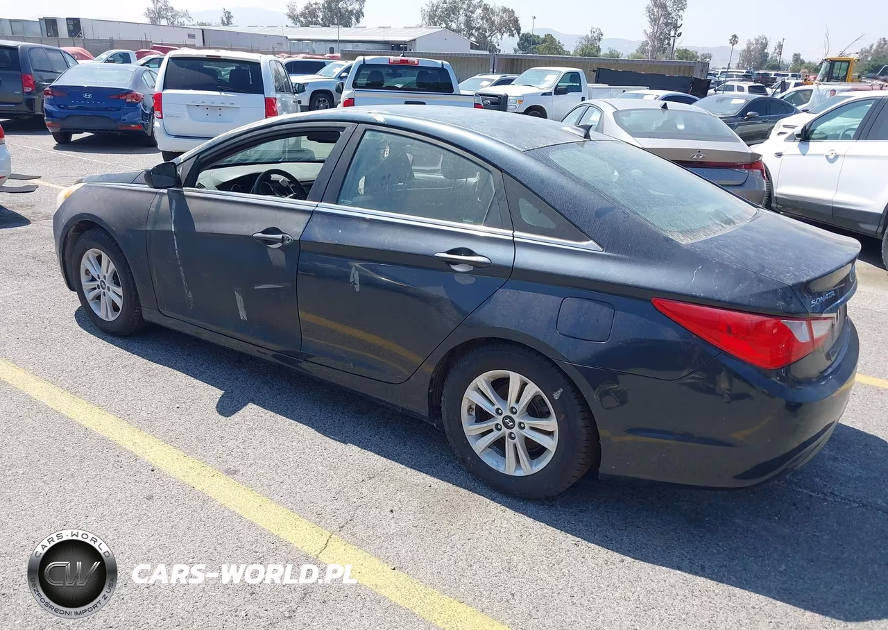 2013 Hyundai Sonata Gls VIN:5NPEB4AC0DH650102 - 3