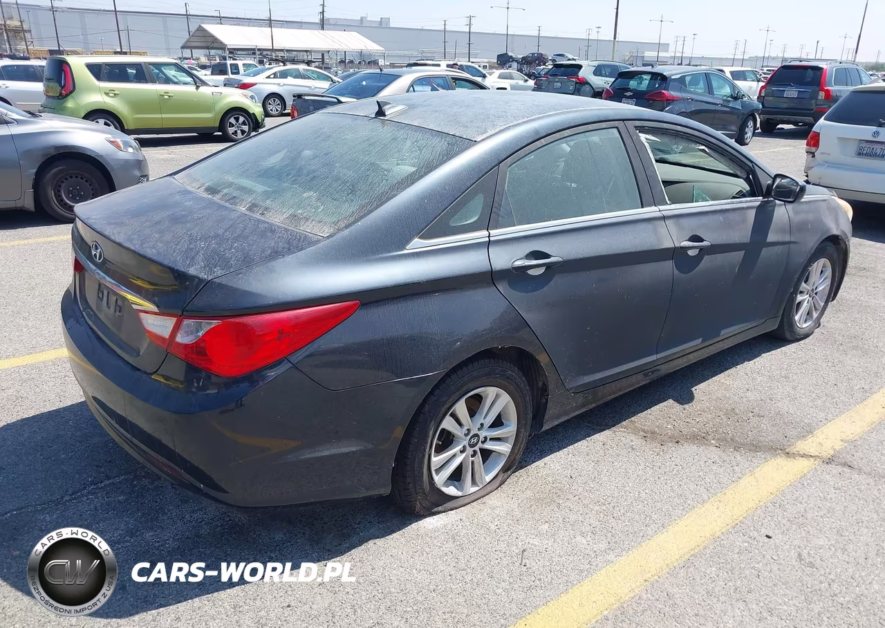 2013 Hyundai Sonata Gls VIN:5NPEB4AC0DH650102 - 4