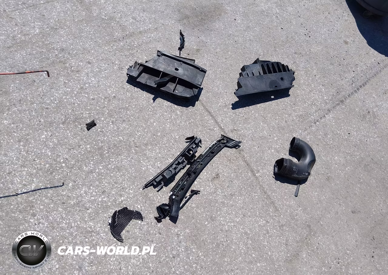 2015 Volkswagen Tiguan S VIN:WVGBV7AX8FW546187 - 12