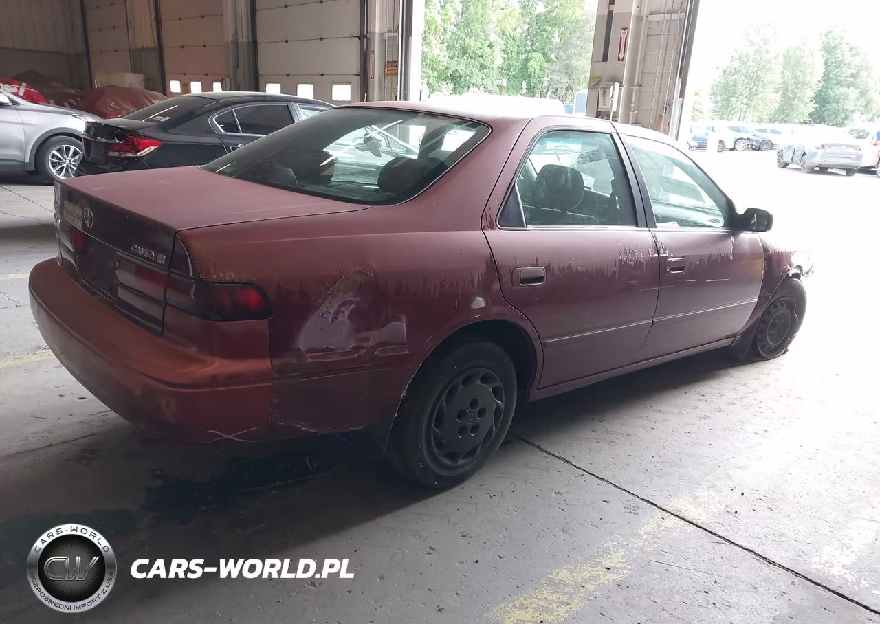 1998 Toyota Camry Le VIN:JT2BG22K3W0123386 - 4