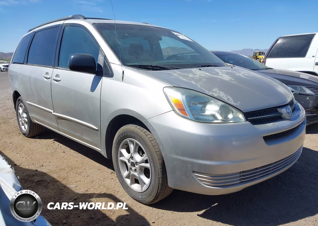 2004 Toyota Sienna Le