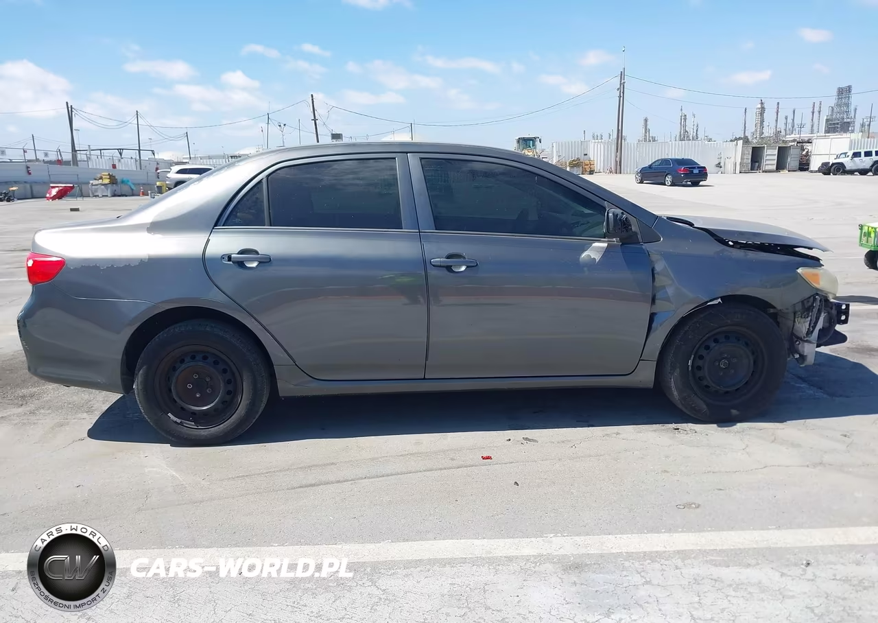2010 Toyota Corolla Le VIN:2T1BU4EE9AC319526 - 17