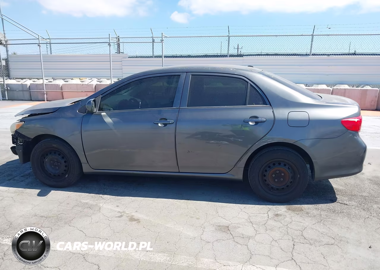 2010 Toyota Corolla Le VIN:2T1BU4EE9AC319526 - 18