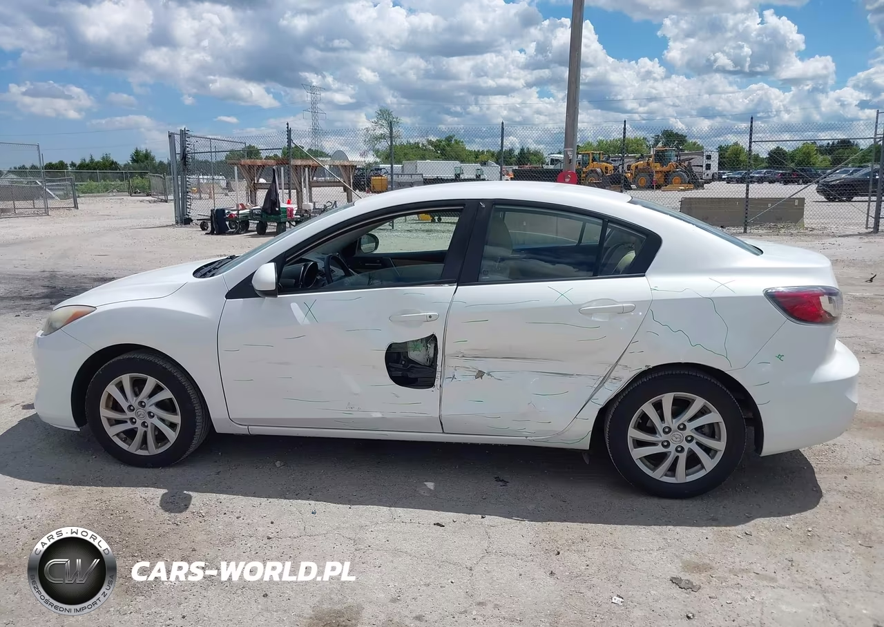 2012 Mazda Mazda3 I Touring VIN:JM1BL1V89C1599869 - 14