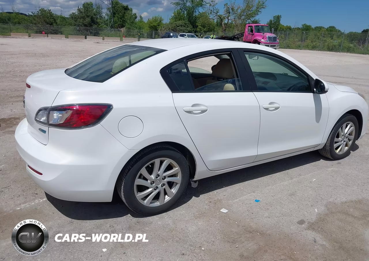 2012 Mazda Mazda3 I Touring VIN:JM1BL1V89C1599869 - 4